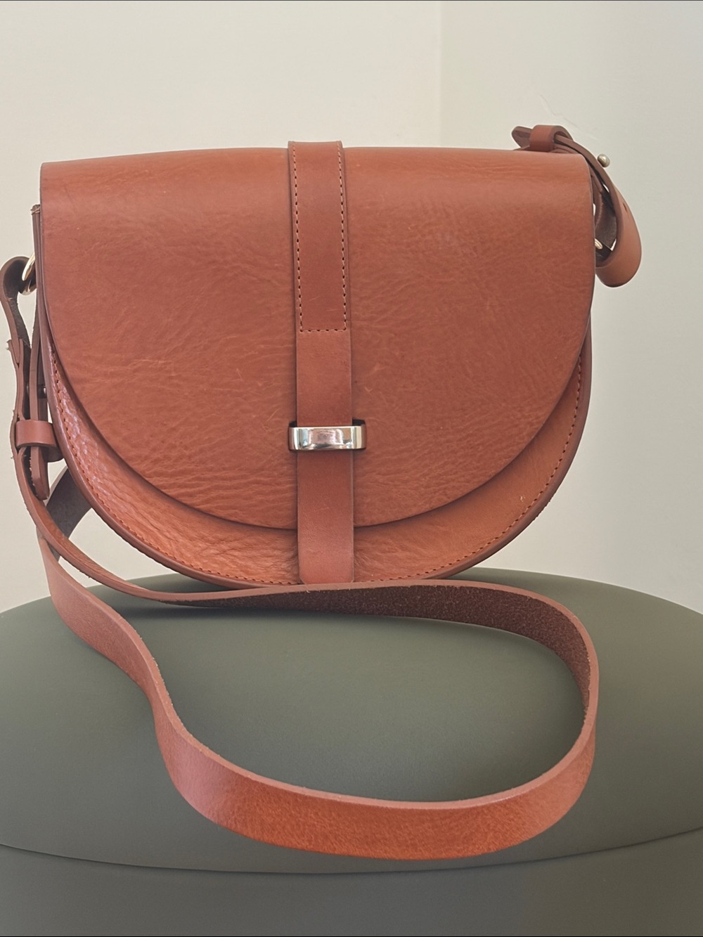 Sezane Claude Crossbody in Warm Cognac